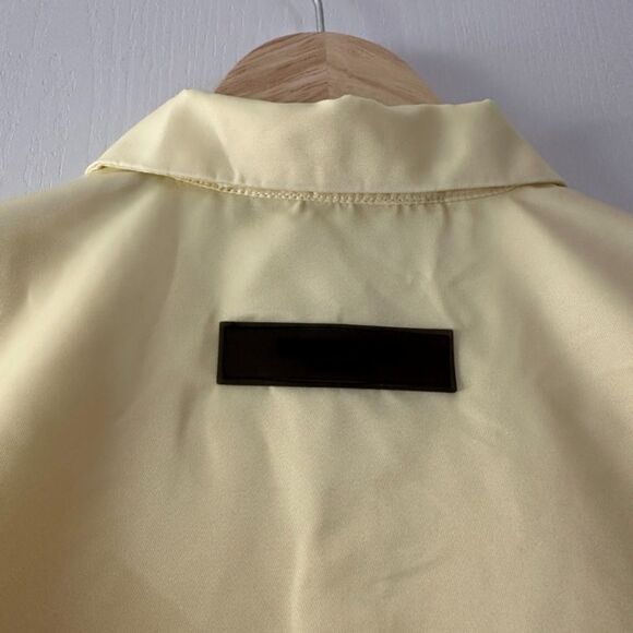 Fear of God Essentials Kids Sz 10 Short-Sleeve Nylon Shirt Jacket Canary Yellow - Picture 10 of 11